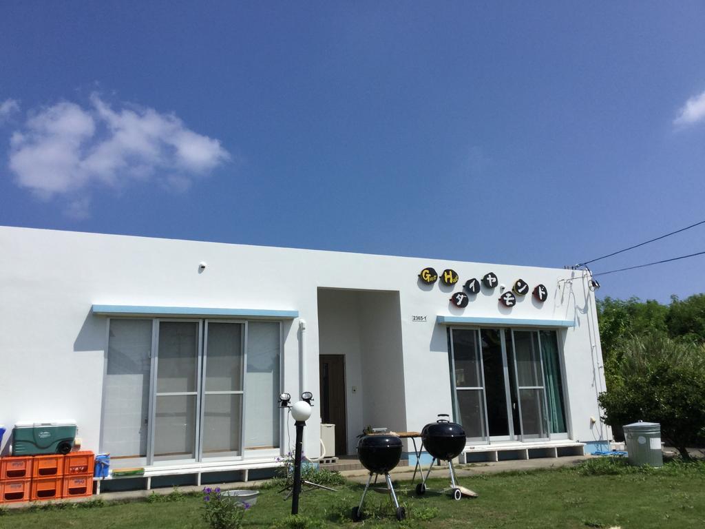 Guest House Diamond Yomitan Esterno foto