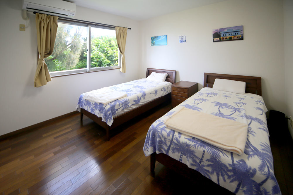 Guest House Diamond Yomitan Esterno foto
