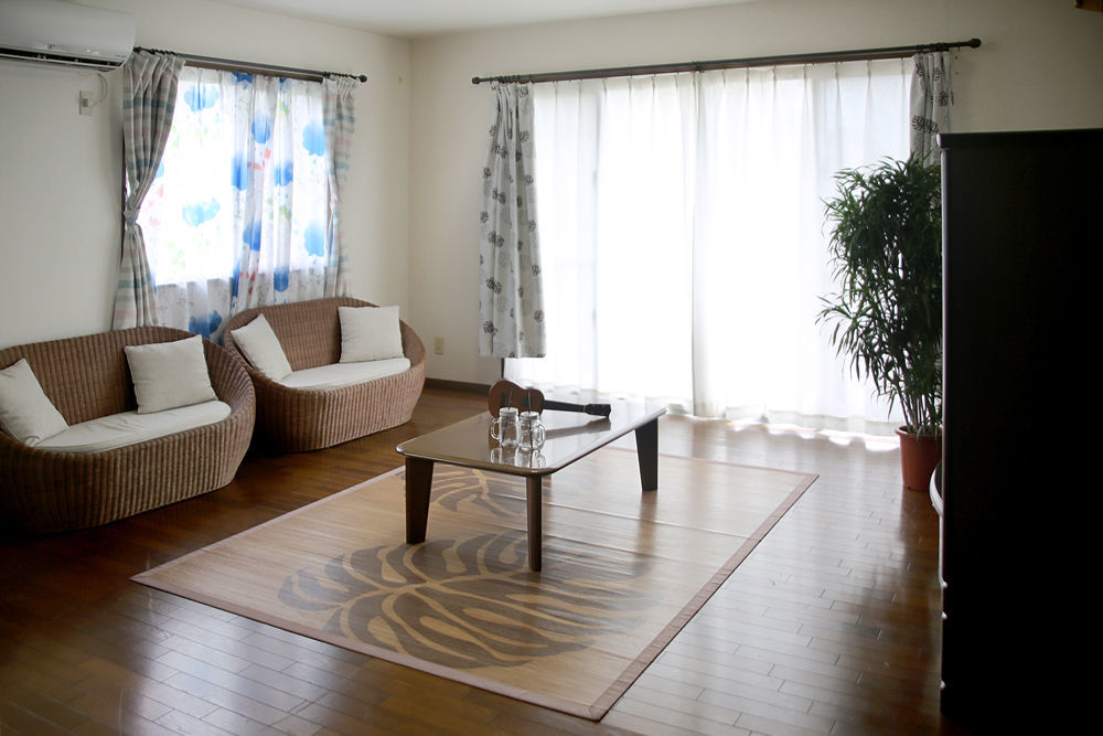 Guest House Diamond Yomitan Esterno foto
