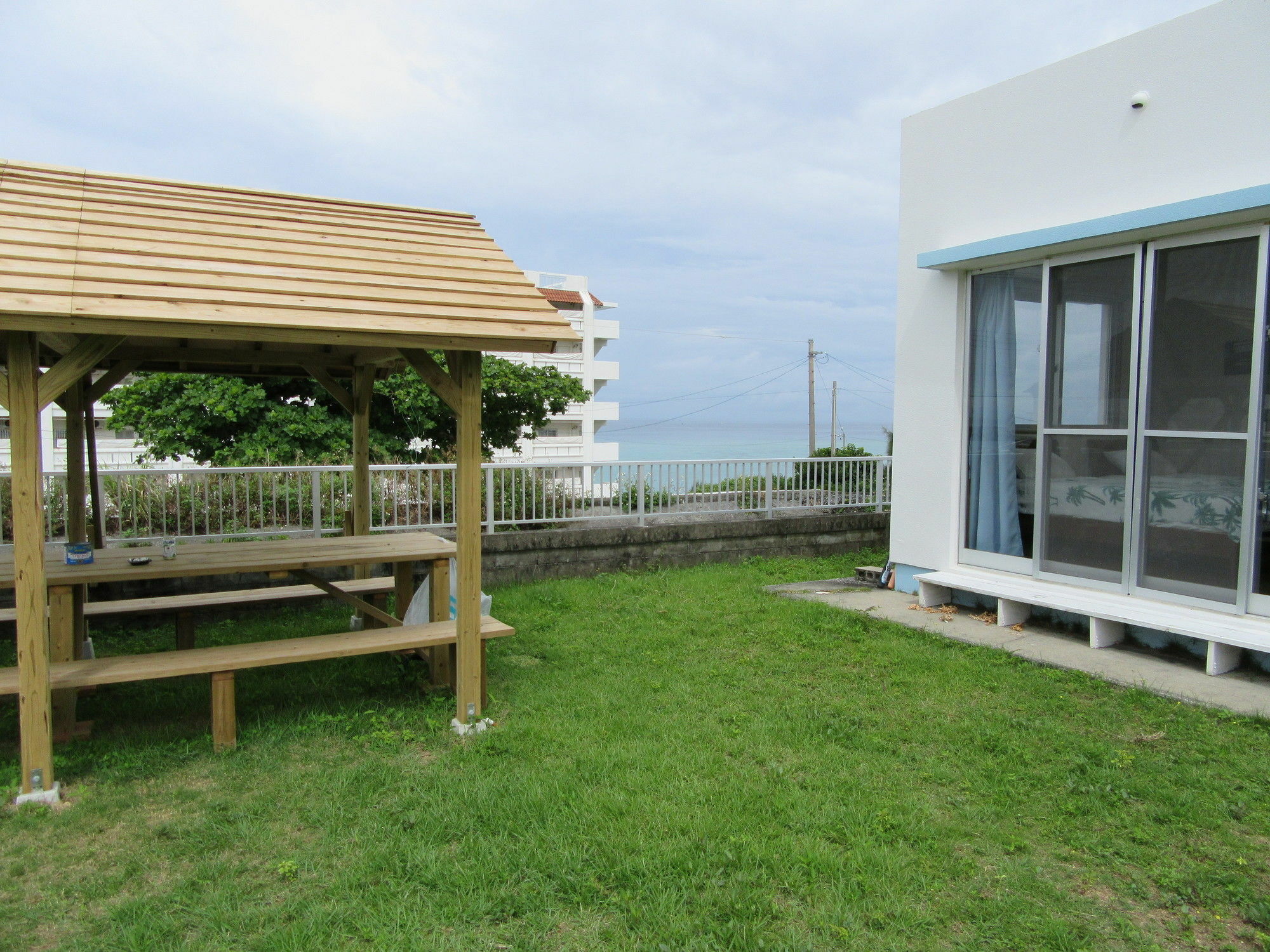 Guest House Diamond Yomitan Esterno foto